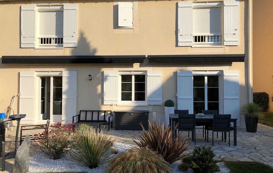 Volets battants classiques à DECIZE